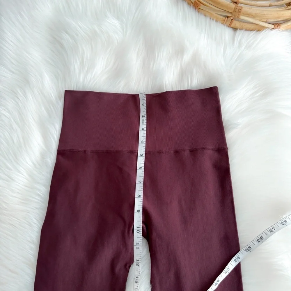 Spanx Look At Me Seamless Moto Leggings Wine Burgundy Red